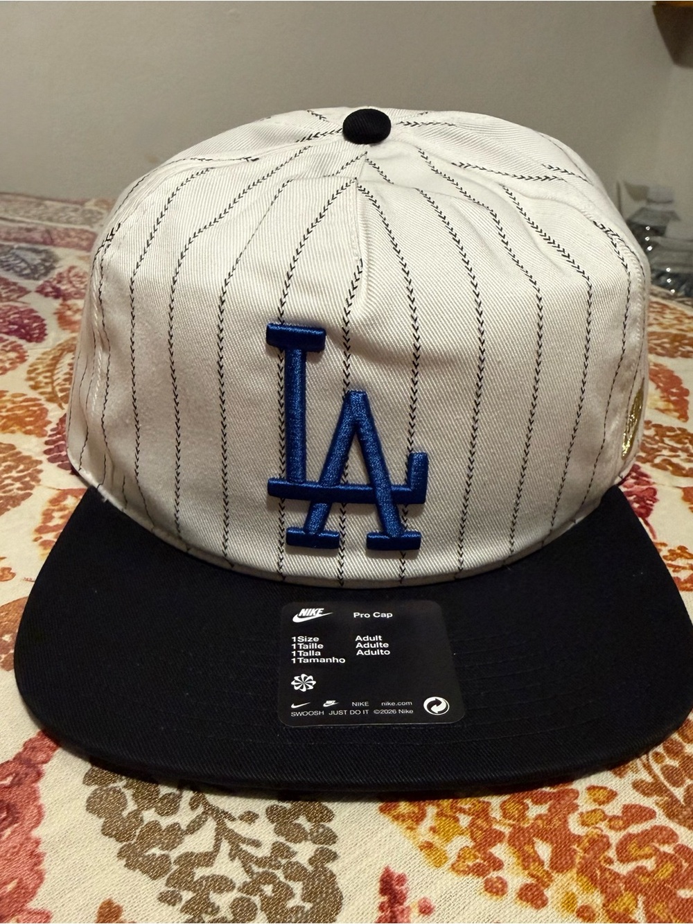 Dodgers Nike LA Pinstripe Snapback Cap in White, Black & Blue